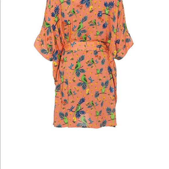 Hand Beaded Kaftan Mini - small
Coral Petite Tropical Parrot Print -NWT - Picture 6 of 12
